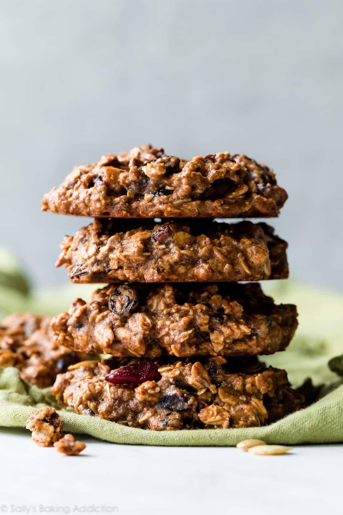 Quick & Healthy Breakfast Cookies: Protein, Fiber, Omegas for Busy Mornings